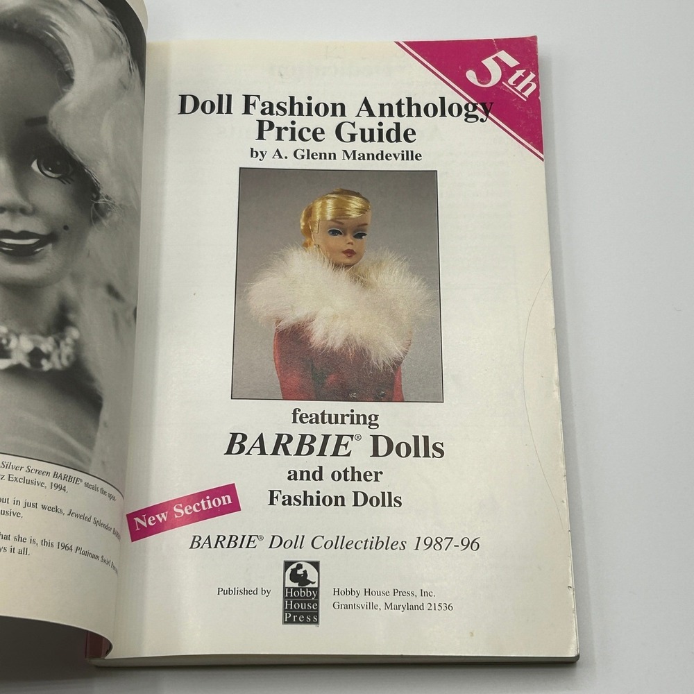 5th Doll Fashion Anthology and Price Guide Barbie Dolls Collectible Paperback 96 - Picture 7 of 9